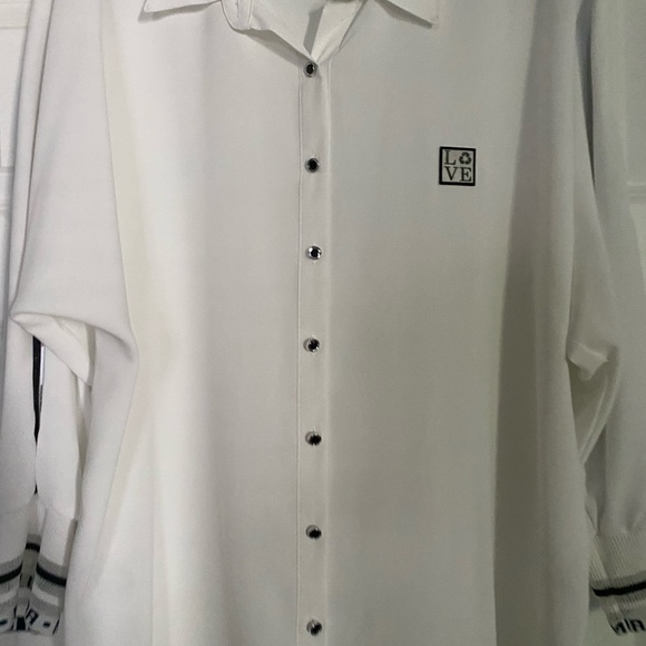 Formal white and black blouse - Picture 3 of 11